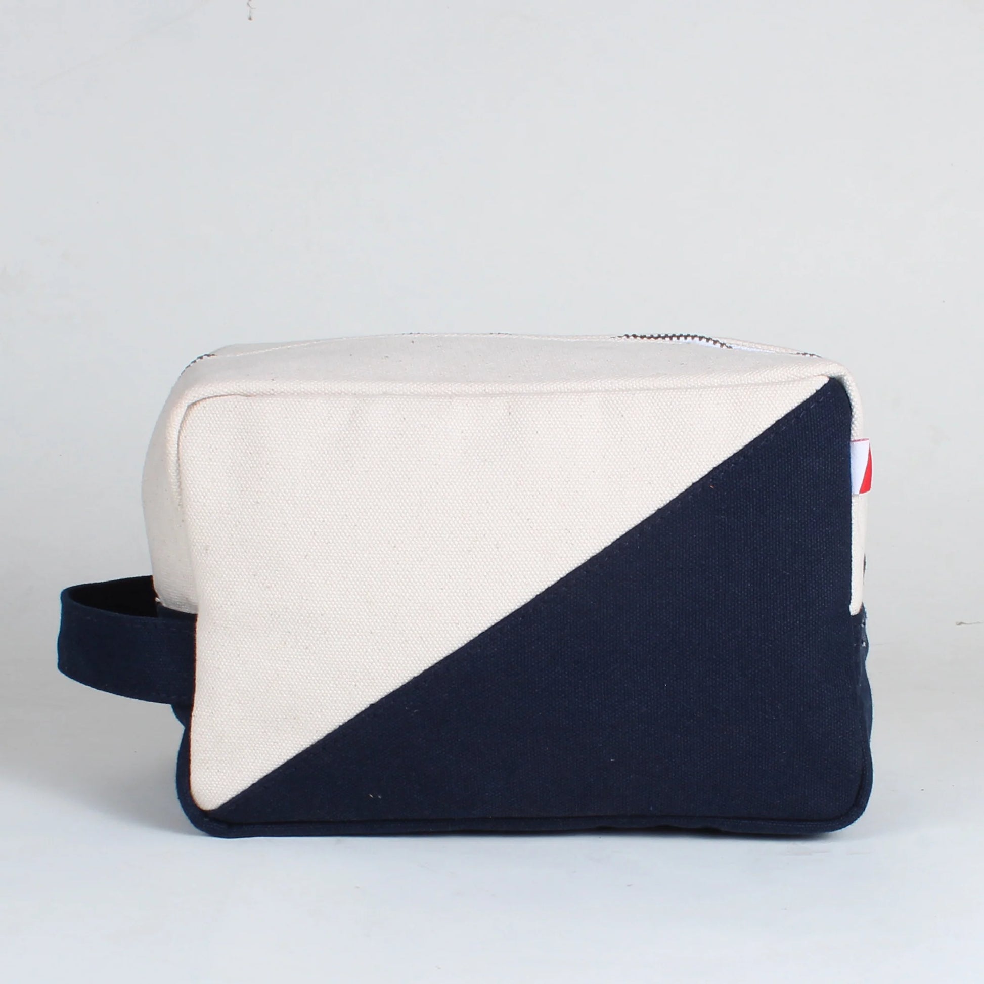 Contemporary Travel Kit