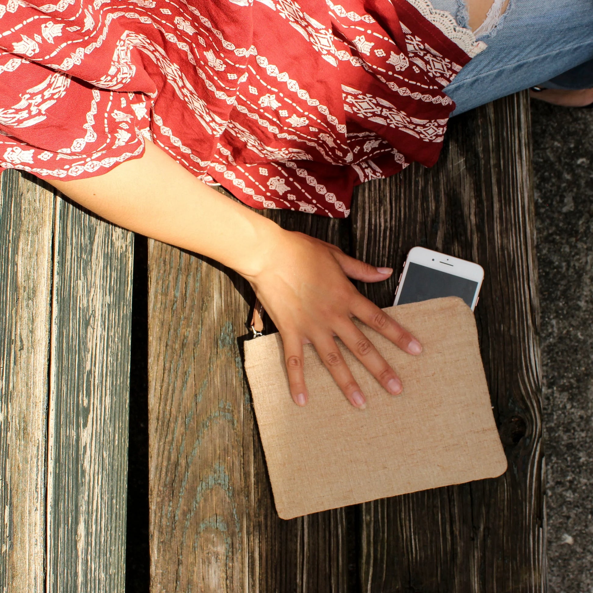 Modern Jute Pouch
